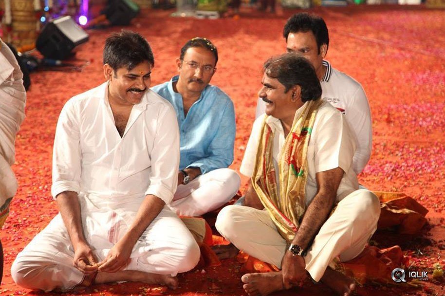 Pawan-Kalyan-At-Koti-Deepotsavam